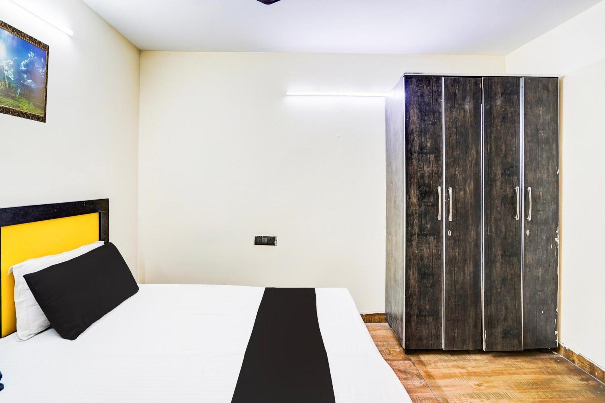 O The Bed Box Hotel New Delhi